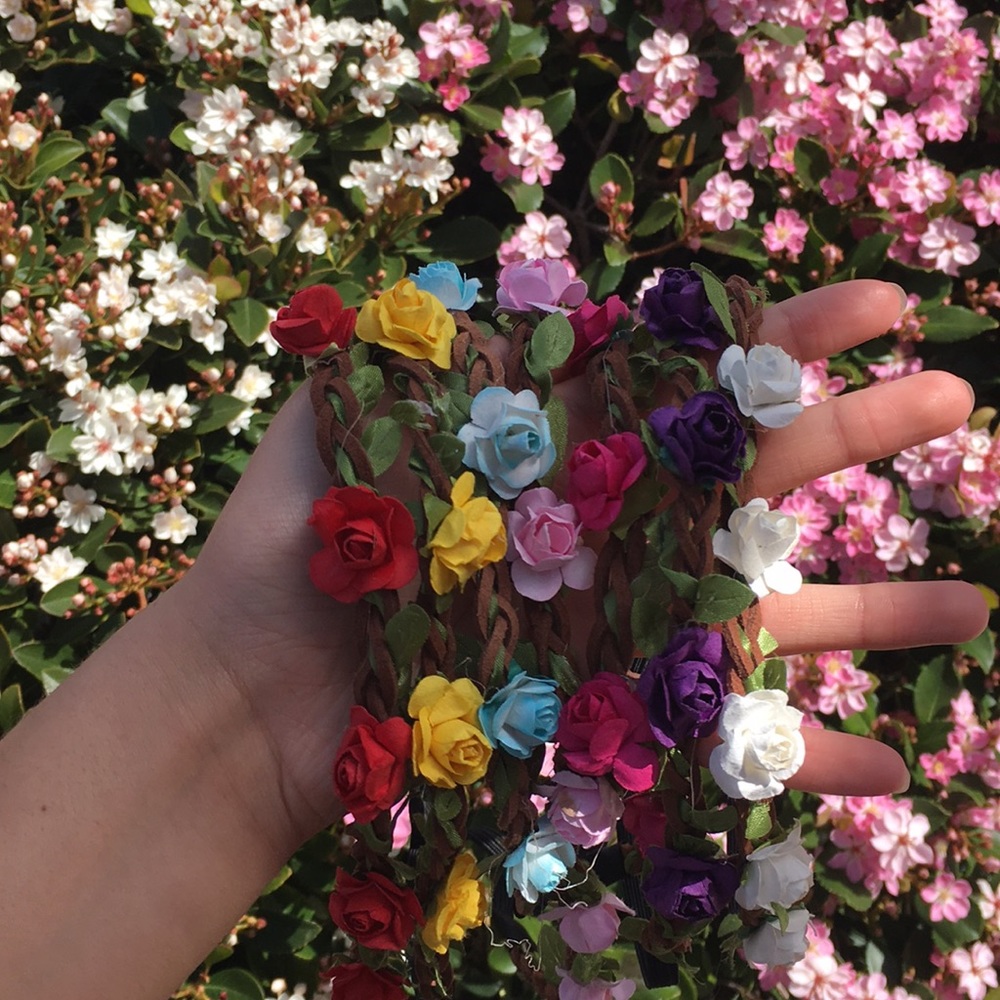 7 flower crowns 🌸